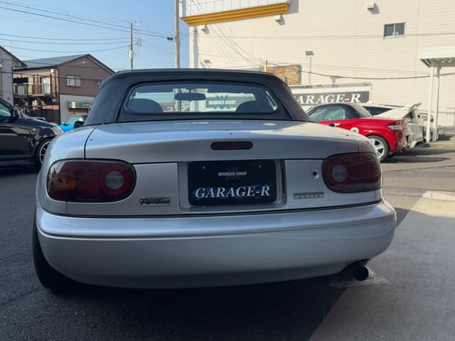 1989 Mazda Roadster (Eunos Roadster / MX-5) JDM car for sale — photo 8 of 25