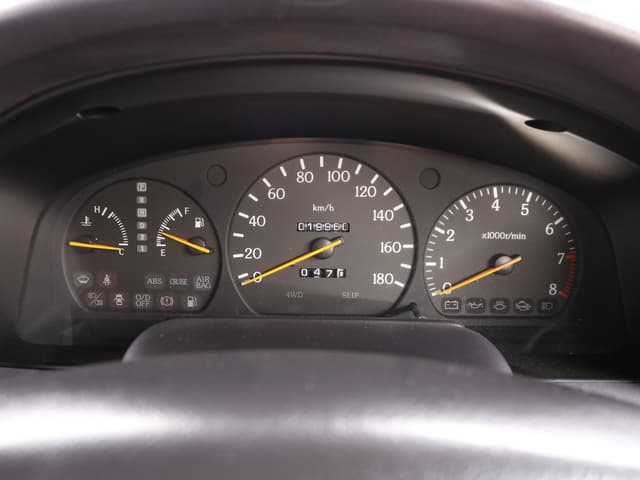 1995 Nissan Cima JDM car for sale — photo 10 of 25
