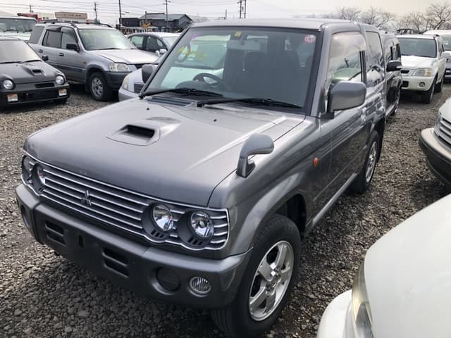 2001 Mitsubishi Pajero Mini JDM car for sale — photo 3 of 5