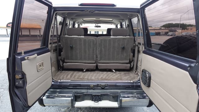 1993 Toyota Land Cruiser Prado JDM car for sale — photo 16 of 24