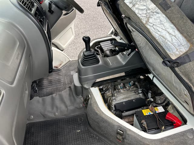 2001 Suzuki Carry JDM car for sale — photo 14 of 15