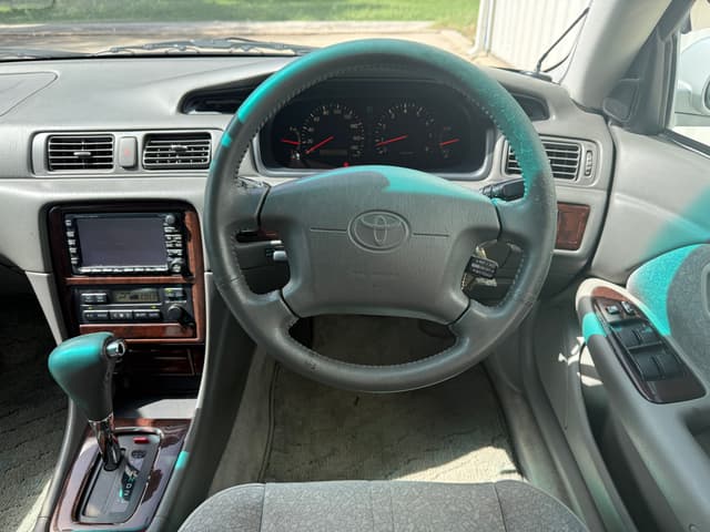1998 Toyota Mark II JDM car for sale — photo 20 of 21