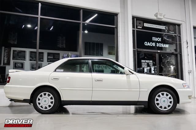 1997 Toyota Chaser JDM car for sale — photo 11 of 24
