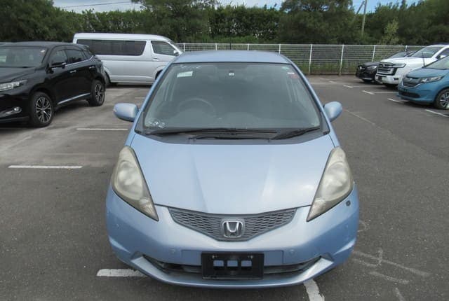 2008 Honda Fit JDM car for sale — photo 8 of 25