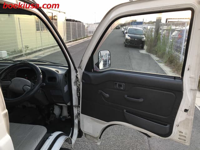 1996 Daihatsu Hijet JDM car for sale — photo 12 of 20