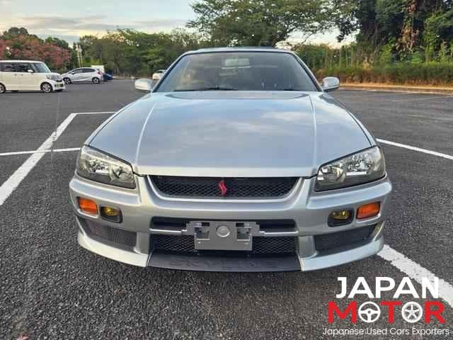 1998 Nissan Skyline JDM car for sale — photo 2 of 10