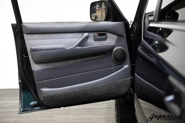 1992 Toyota Land Cruiser JDM car for sale — photo 18 of 25