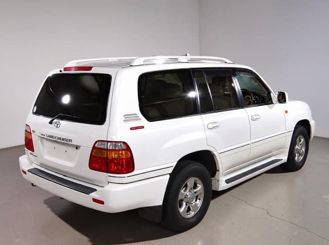 2001 Toyota Land Cruiser JDM car for sale — photo 4 of 6