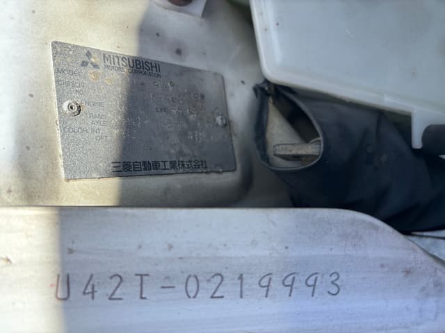 1994 Mitsubishi Minicab JDM car for sale — photo 23 of 25