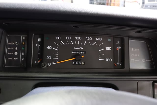 1995 Toyota Crown JDM car for sale — photo 10 of 25