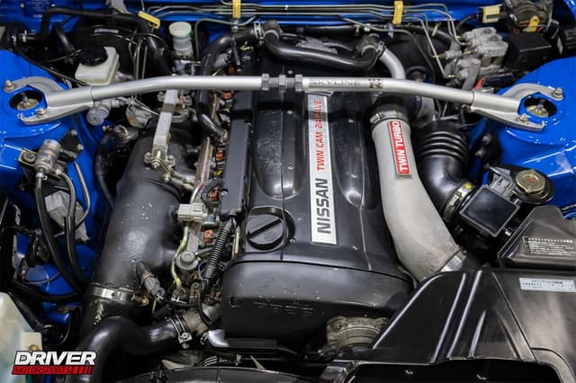 1996 Nissan Skyline JDM car for sale — photo 4 of 25