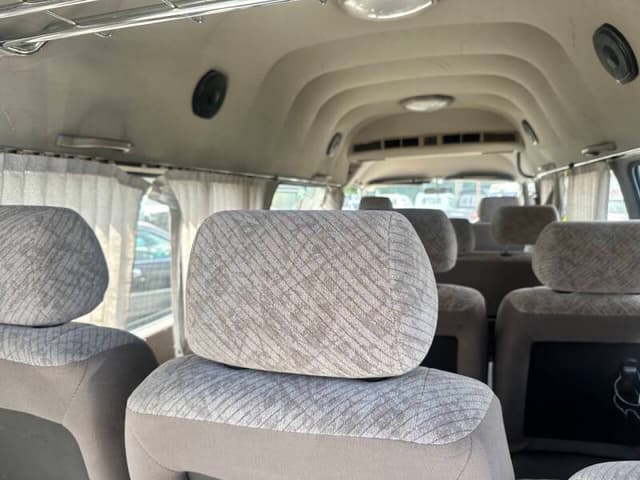 1996 Toyota HiAce JDM car for sale — photo 7 of 11