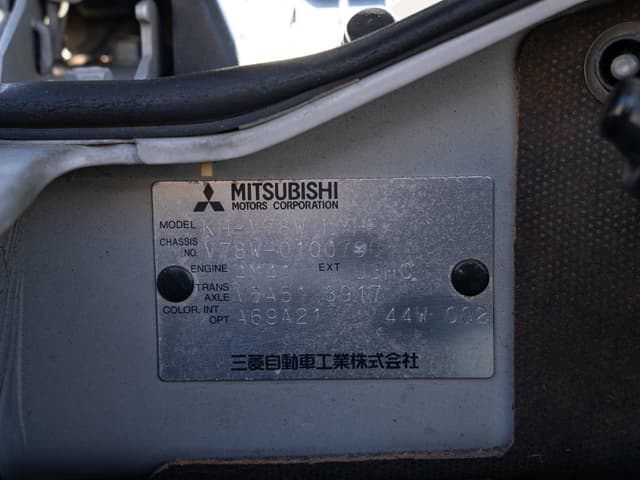 2001 Mitsubishi Pajero JDM car for sale — photo 18 of 18