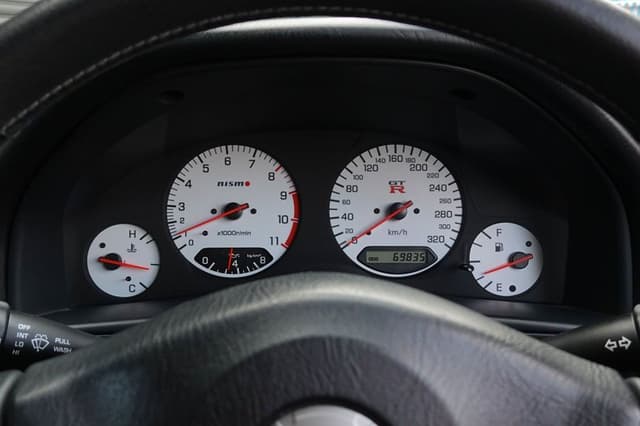 2002 Nissan Skyline JDM car for sale — photo 23 of 25