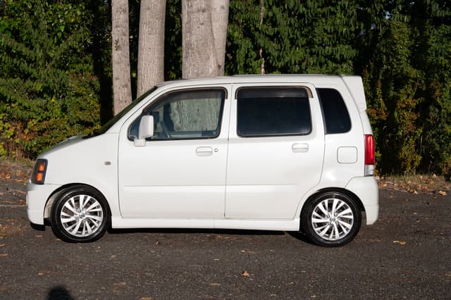 2000 Suzuki Wagon R JDM car for sale — photo 7 of 14