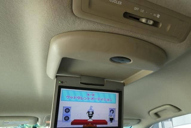 2009 Toyota Estima JDM car for sale — photo 12 of 18