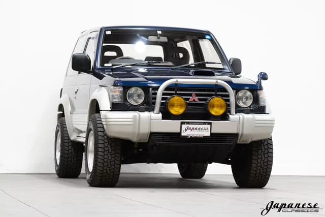 1993 Mitsubishi Pajero JDM car for sale — photo 3 of 25