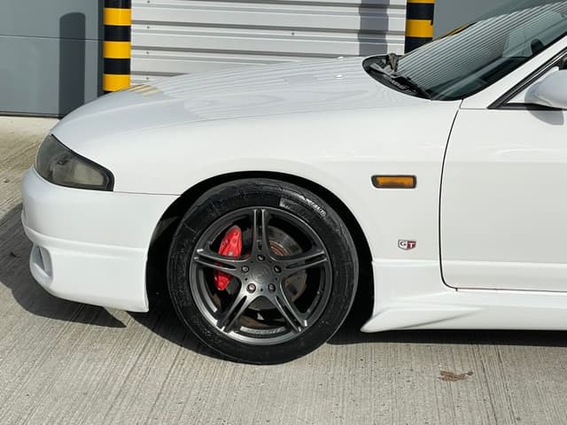 1995 Nissan Skyline JDM car for sale — photo 5 of 25