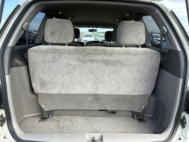 2002 Toyota Estima JDM car for sale — photo 13 of 24
