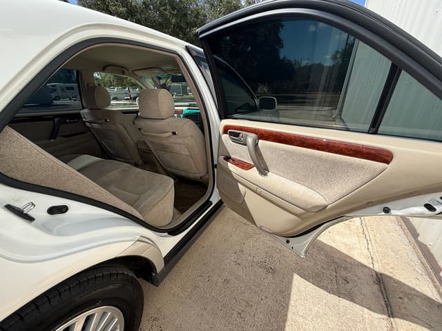 2000 Toyota Crown JDM car for sale — photo 14 of 20