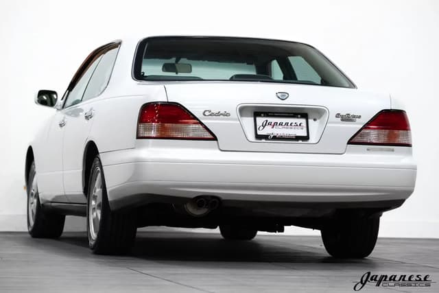 1996 Nissan Cedric JDM car for sale — photo 6 of 25