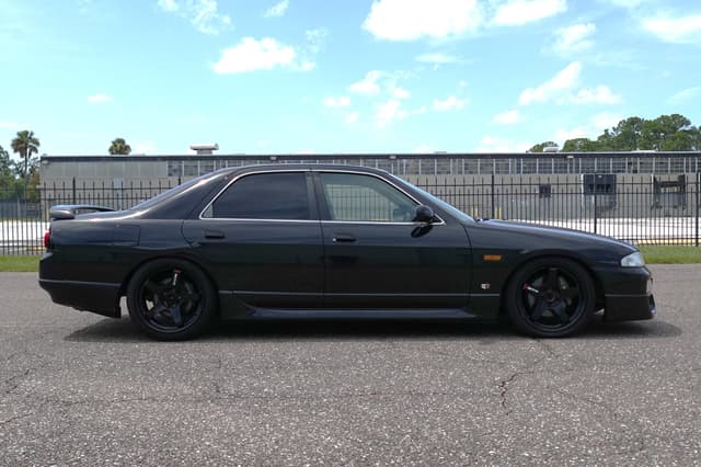 1994 Nissan Skyline JDM car for sale — photo 5 of 20
