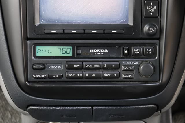 1998 Honda Odyssey JDM car for sale — photo 14 of 25