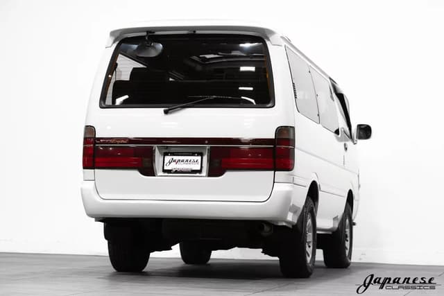 1995 Toyota HiAce JDM car for sale — photo 8 of 25