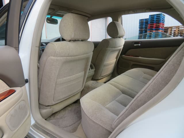 1999 Toyota Celsior JDM car for sale — photo 21 of 25