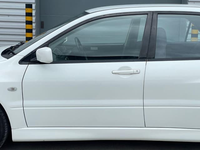 2001 Mitsubishi Lancer Evolution JDM car for sale — photo 23 of 25