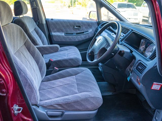 1997 Honda Odyssey JDM car for sale — photo 12 of 18