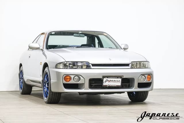 1996 Nissan Skyline JDM car for sale — photo 3 of 25