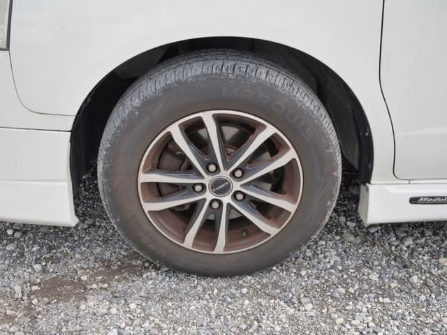 2001 Honda Stepwagon JDM car for sale — photo 20 of 25