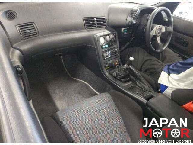 1993 Nissan Skyline JDM car for sale — photo 5 of 6