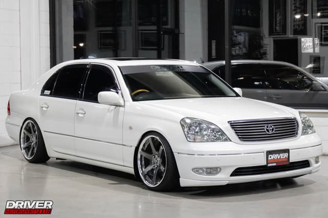 2001 Toyota Celsior JDM car for sale in USA