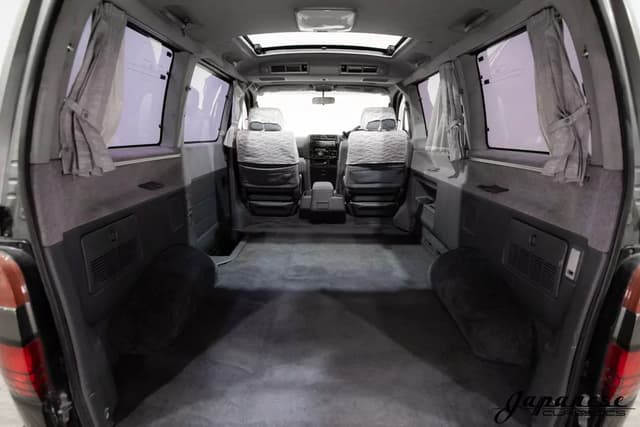 1996 Toyota Granvia JDM car for sale — photo 21 of 25