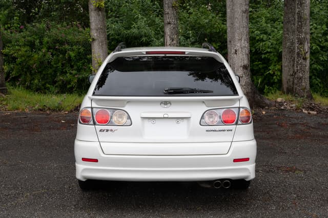 2001 Toyota Caldina JDM car for sale — photo 5 of 13