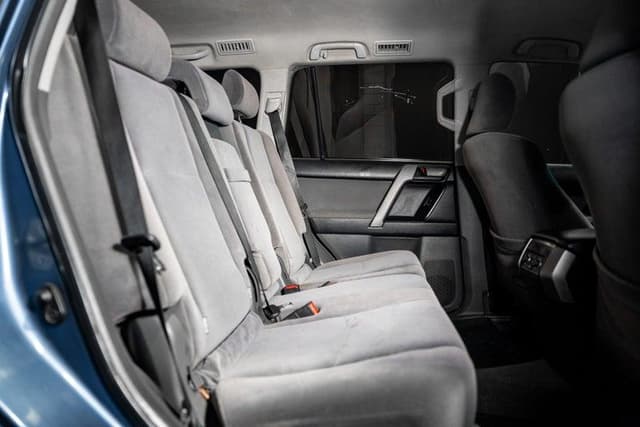 2010 Toyota Land Cruiser Prado JDM car for sale — photo 14 of 20