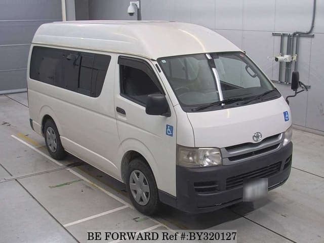 2008 Toyota HiAce JDM car for sale — photo 6 of 8