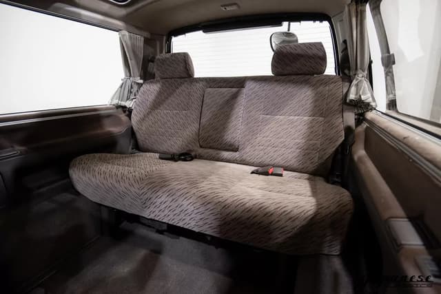 1995 Toyota HiAce JDM car for sale — photo 18 of 25