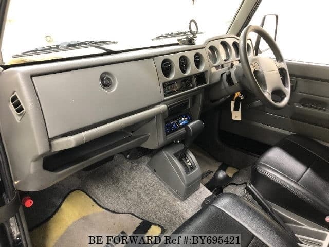 1998 Suzuki Jimny JDM car for sale — photo 4 of 6