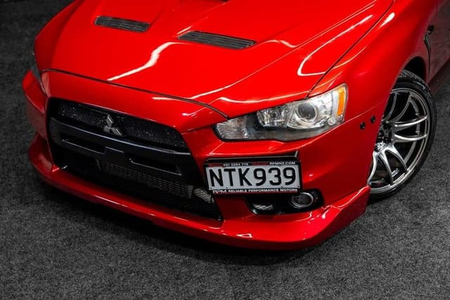 2007 Mitsubishi Lancer Evolution JDM car for sale — photo 9 of 18