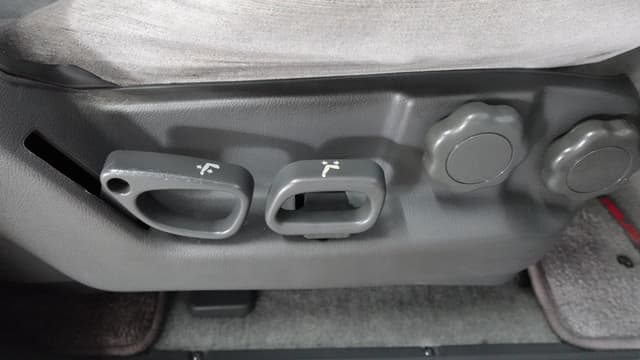 1997 Mitsubishi Pajero JDM car for sale — photo 18 of 23