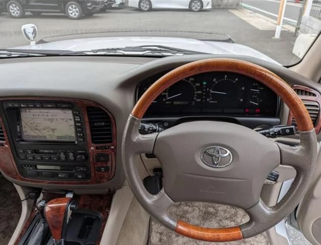 2001 Toyota Land Cruiser JDM car for sale — photo 11 of 18