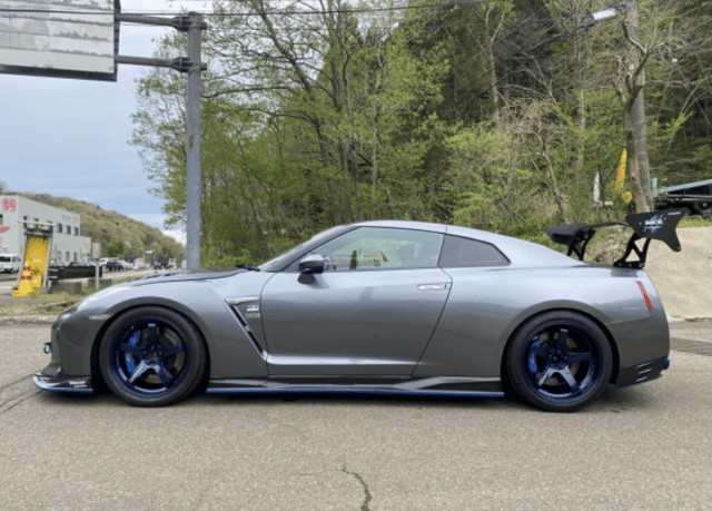 2008 Nissan Skyline JDM car for sale — photo 7 of 13