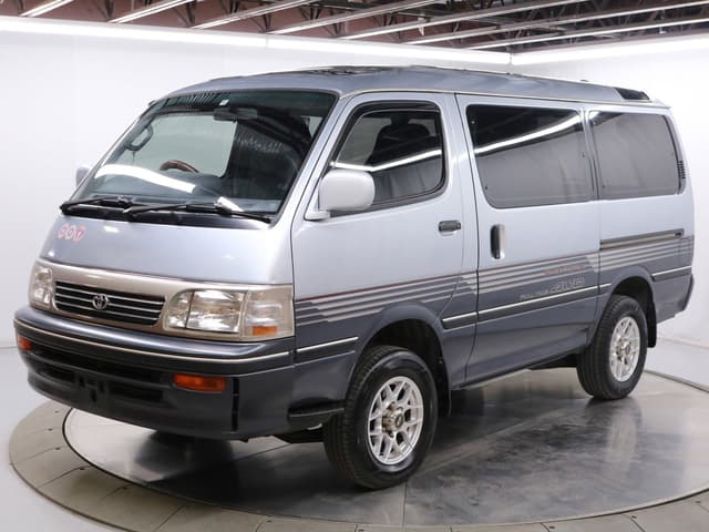 1994 Toyota HiAce JDM car for sale — photo 2 of 25