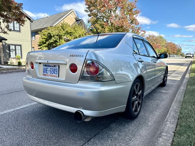 1994 Toyota Altezza JDM car for sale — photo 8 of 12