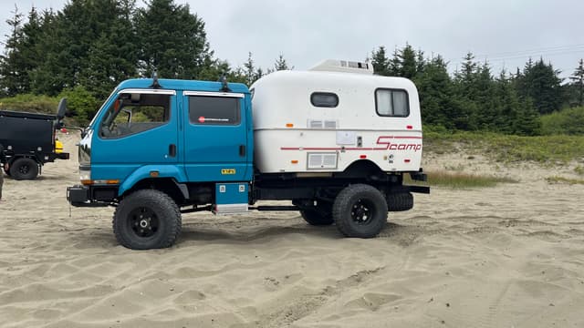 1995 Mitsubishi Canter JDM car for sale — photo 6 of 26