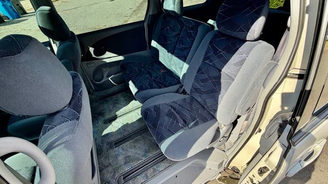2000 Toyota Estima JDM car for sale — photo 19 of 19
