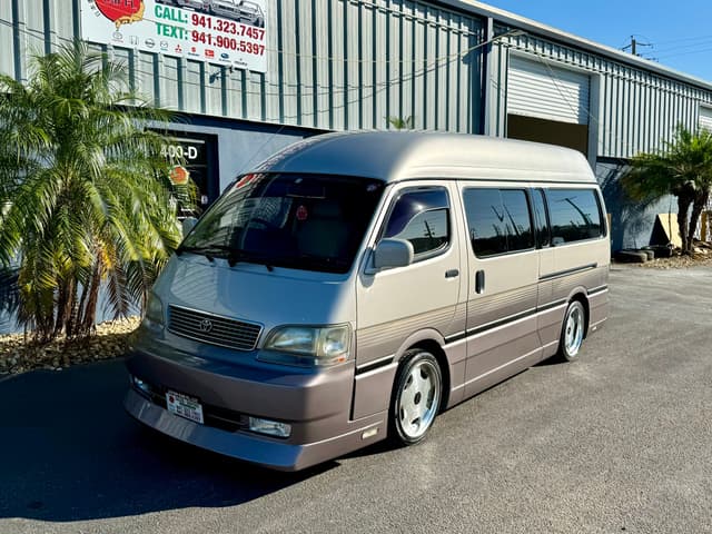 1998 Toyota Grand Hiace JDM car for sale — photo 5 of 24